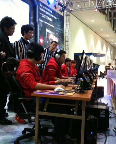 还是双后腰 还是双后腰