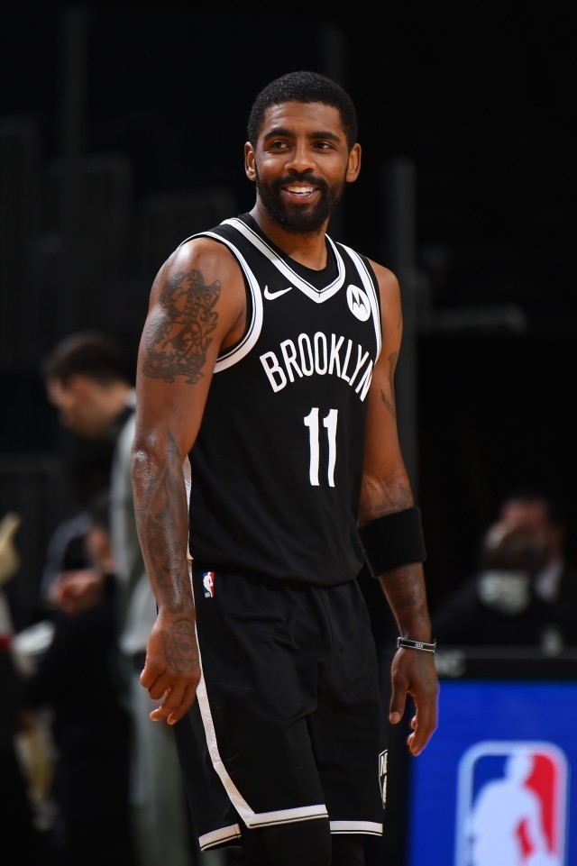 边路形成三 边路形成三